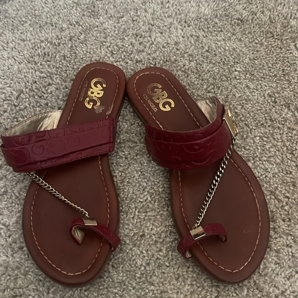 Cute sandals - Picture 3 of 4